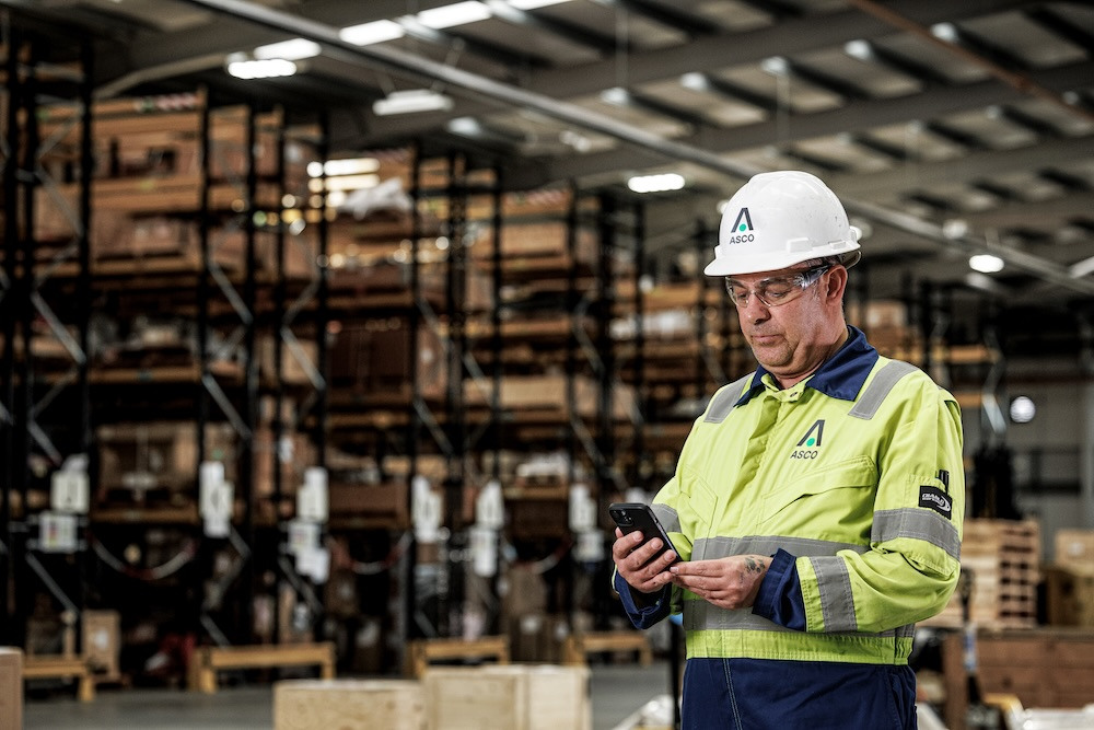 Materials Logistics Worker